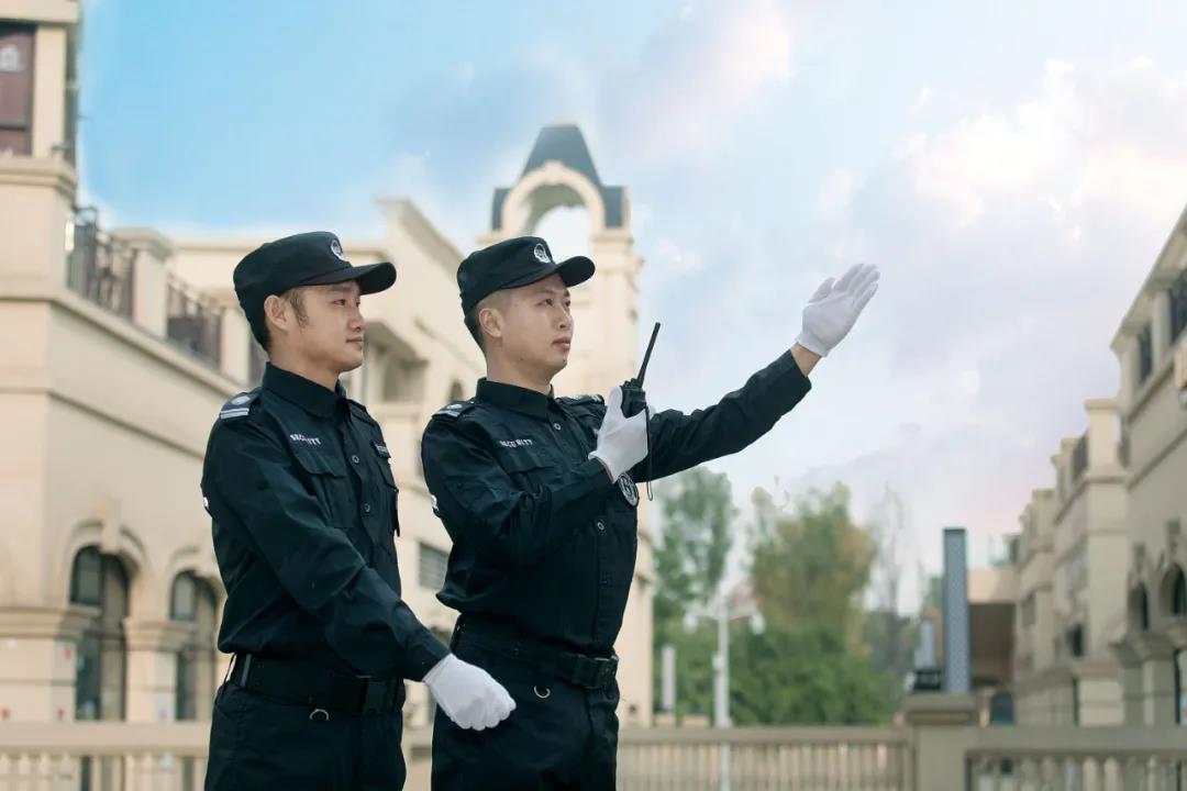 克時(shí)艱，花開(kāi)榮盛——祝賀榮盛發(fā)展榮獲2020中國(guó)房地產(chǎn)公司品牌價(jià)值第8位